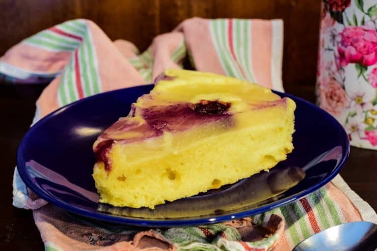 Read more about the article Odwrócone ciasto z ananasem – prościej się nie da